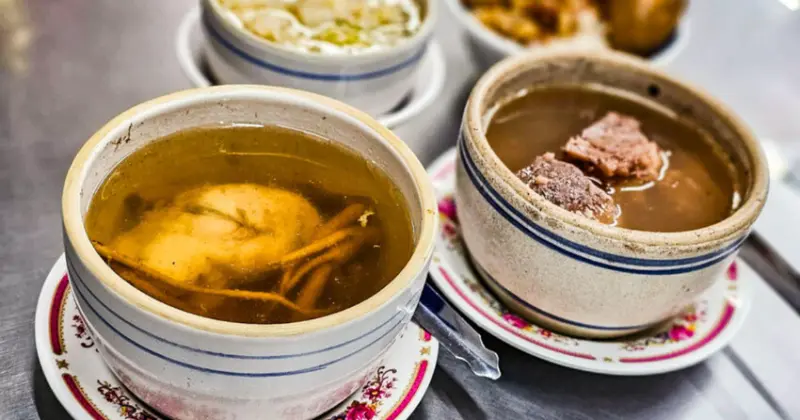 新竹24小時美食，源味燉品屋百元燉湯必喝，老店推薦。