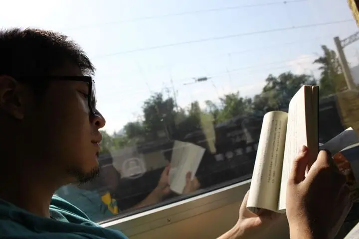 花蓮文青旅（上）- 台北俗必去七星潭+自強夜市