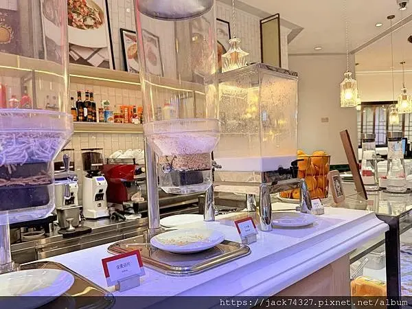 {澳門住宿}澳門超高CP值住宿：澳門葡京人早餐篇「安琪兒咖啡