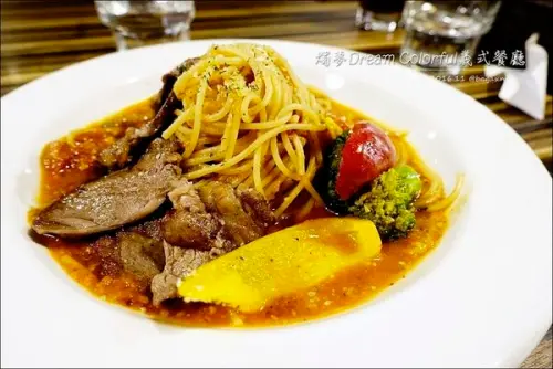 【台中│豐原】燭夢Dream Colorful義式餐廳。好吃平價的豐原義式料理（愛評體驗團）