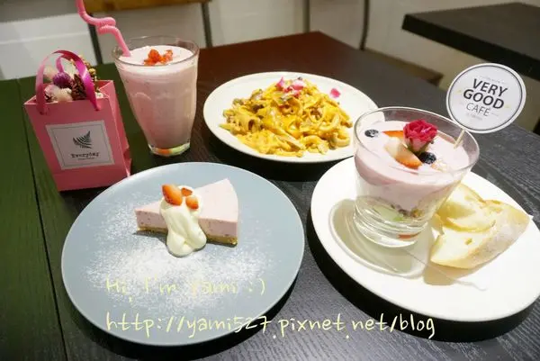 VERY GOOD CAFE ► 台北 大安區 ◄ 捷運必吃美食：信義安和站 x 讓人放鬆的乾燥花咖啡廳（期間限定芭比粉紅餐）