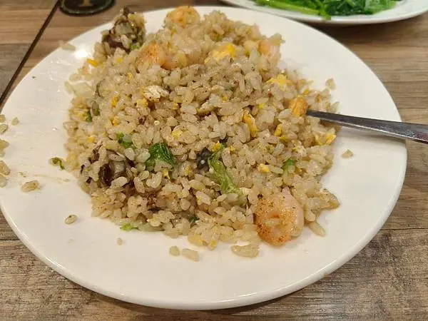 台北延三夜市正宗台式經典美食小吃推薦-東時鮮蚵-香氣爆棚用料