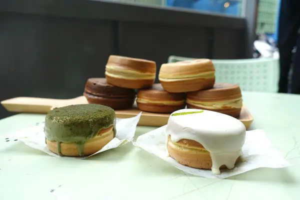 宇田家 菓子燒‧看紅豆餅七十二變~冰鎮淋醬的抹香King、檸香晴子，有鹹蛋黃的奶酥寵壞你的嘴!!!