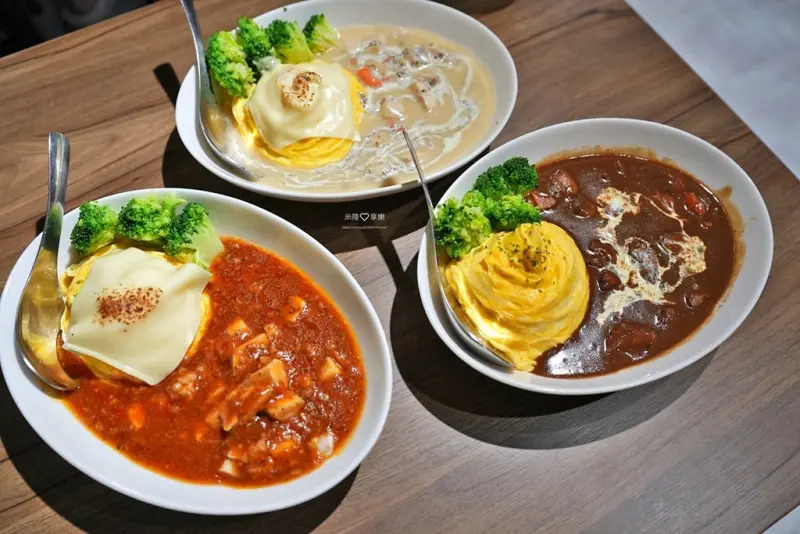 竹北-軟蛋醬蛋包飯專門製作所(竹北店)✓各種醬汁等你來嚐鮮