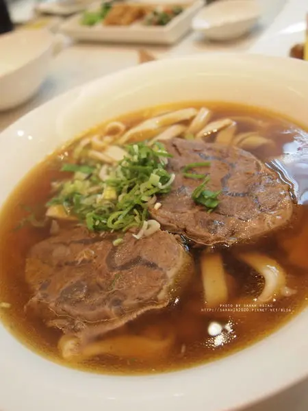 【食台北│天下三絕麵食館】真材實料沒有人工加味的厚切牛肉麵