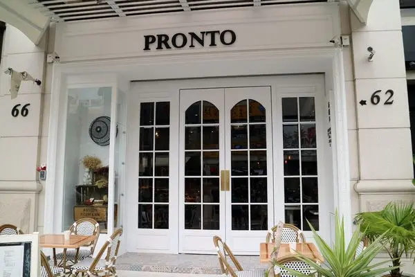高雄三民區=<食>PRONTO 老歐洲咖啡館~高貴不貴，彷彿來到歐洲般享用著優閒美食=