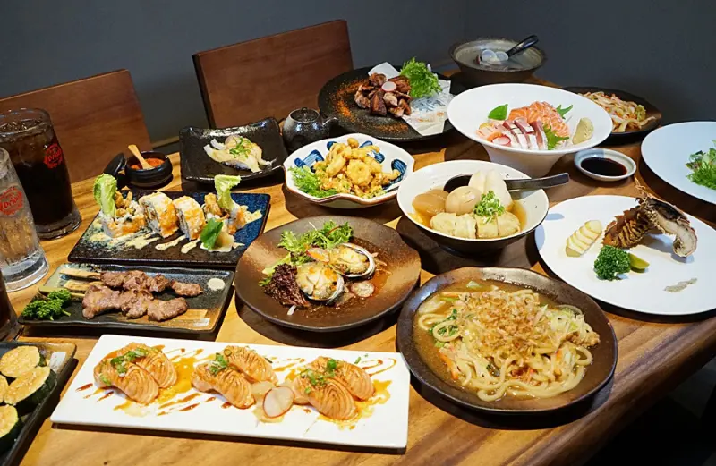 老饕限定！二爺四虎食屋隱藏菜單、限量鹽烤戰車，聚餐包廂低消公開