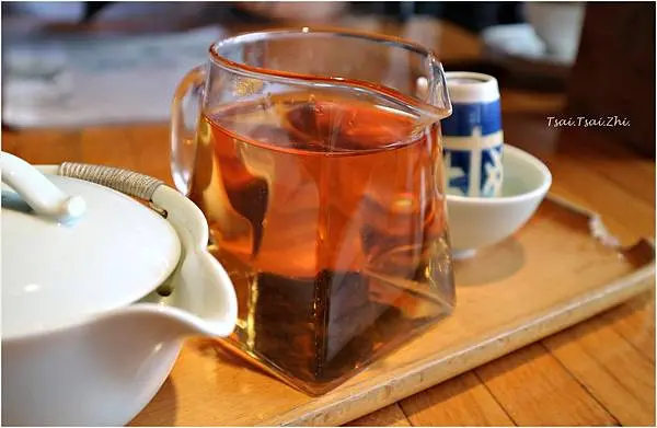 [台北文山]貓空龍門客棧｜從茶園走進餐桌，山嵐中的中式佳餚與