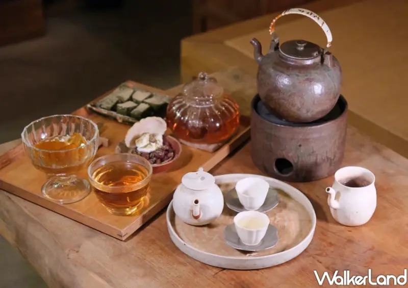 東門站美食推薦喝茶去！小隱茶庵預約制茶館，主打台灣茶 文青必訪。