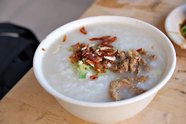 【米食堂】鹹粥、米粉湯、魯肉飯