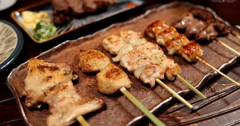 台中深夜居酒屋不限時！打鼓的舌炭火酒場備長炭串燒，聚餐首選。