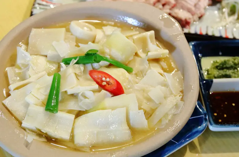 新北萬裡新景點推薦！亮山川景觀休閒園區，戲水新秘境，佔地很大