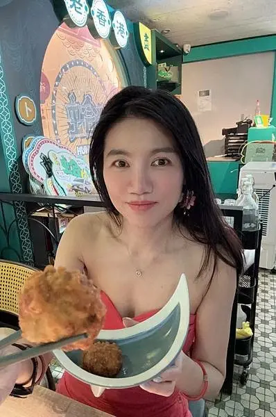 「台北火鍋」蛤?! Huh Pot 台北忠孝店，東區美食推薦