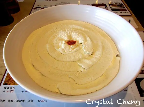 【台中美食推薦】野島家 奶蓋咖哩麵 味道比想像中好吃很多 好吃的咖哩麵推薦(逢甲 西屯區 拉麵 豚骨拉麵) 