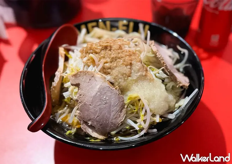 台中二郎系拉麵推薦！北海道必吃拉麵 MEN EIJI 台灣就吃得到，白飯免費續、絕對吃超飽。