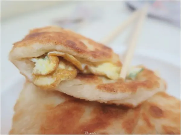 台北 捷運石牌站 無名手工蛋餅~食尚玩家推薦&小巷裡的人氣高CP值早餐店