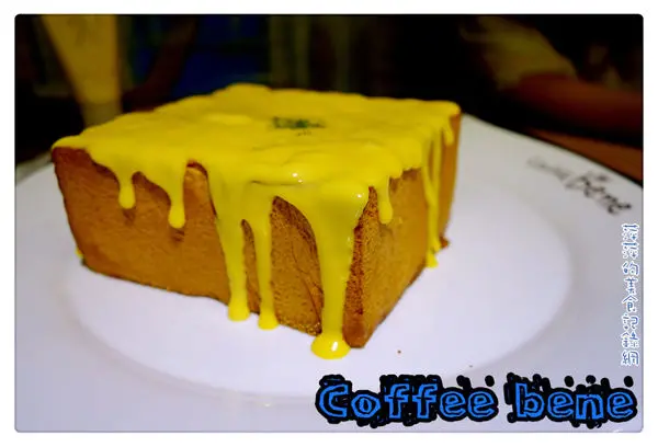 Caffe Bene 台北忠孝店 ~ 來自韓國的咖啡店．用餐不限時 - 捷運忠孝敦化站        
      