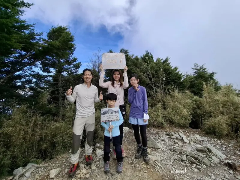【百岳】玉山前峰(二刷)一日單攻《 3個小隊友(3歲7歲