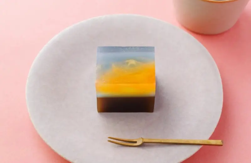 日式和菓子進化特輯，最新IG爆紅和菓子、羊羹提拉米蘇、巧克力最中等新世代和風甜點掀起話題。