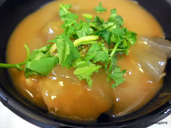 (台北捷運文湖線科技大樓站周邊美食)「玉欣珍傳統美食坊」--- 魚丸蘿蔔湯 + 員林肉圓 + 乾意麵