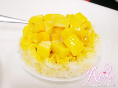 【妮❤吃】擋不住的芒果香氣！讓人想感動落淚的美味。龍都冰果室