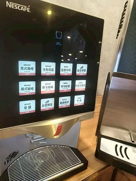 “三重國小捷運站鍋物美食推薦-海牧鍋物”吃飽喝足的海鮮漁夫鍋