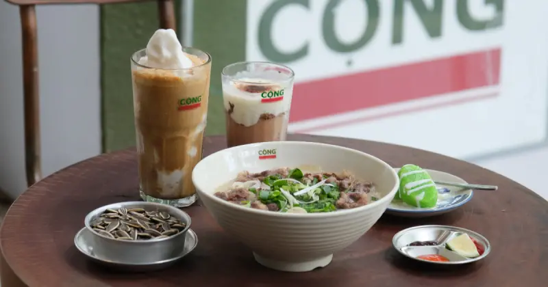 椰奶咖啡冰沙買一送一！越南共咖啡2號店開在這，越南河粉太慢吃不到。