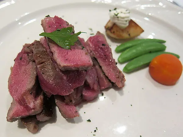 小資女最愛~平價優雅的尼法法式餐廳(商業午餐)