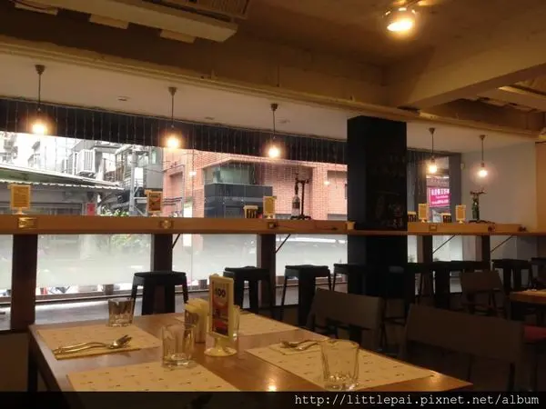 [台北 x 美食] UNIQUE PASTA 維一義大利餐廳//松阪豬肉Q好吃/餐點特別口味好吃//美好味覺就在這!