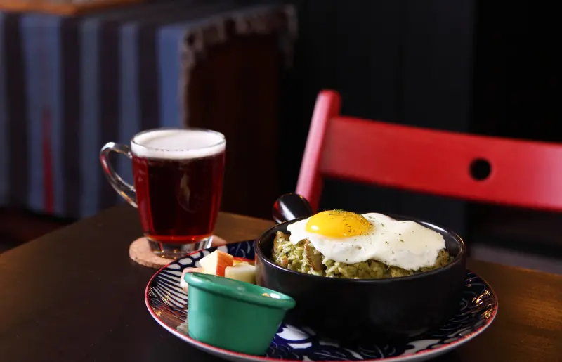 手‧倉Cafe/Hair/ Paint/Metal