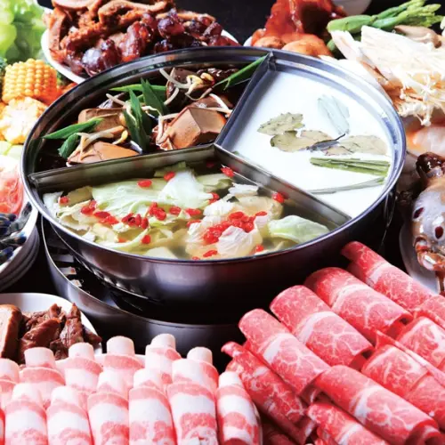 【窩客島周三小食堂】翻滾吧！火鍋料們！