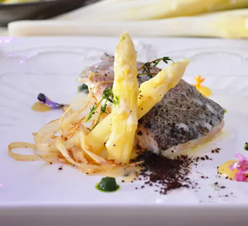 初夏美人 蘆筍饗宴，君品酒店夏季新滋味