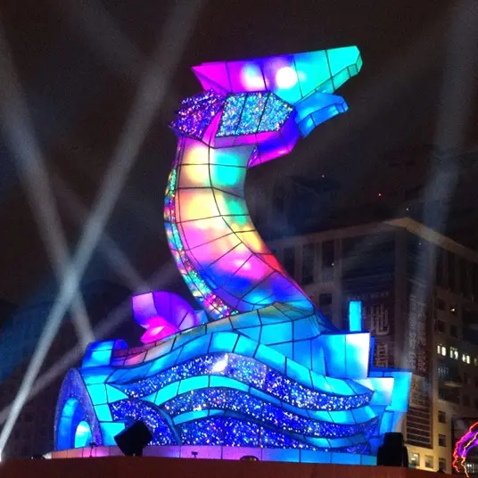 《新竹周末好熱鬧》颩台灣燈會●哈爾濱冰上童話●還有台灣世博館！太精彩了！