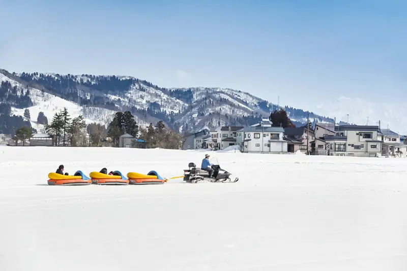 雪上熱氣球大會