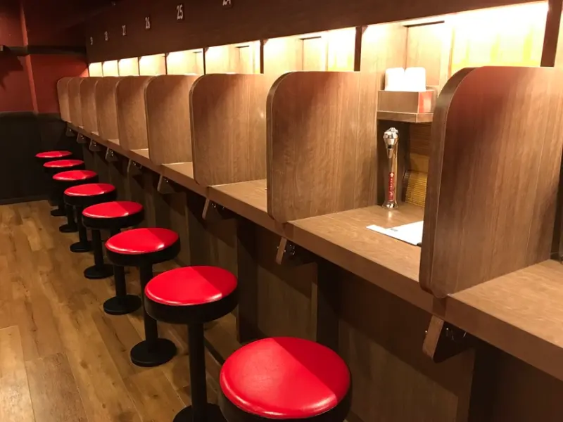 一蘭味集中座位