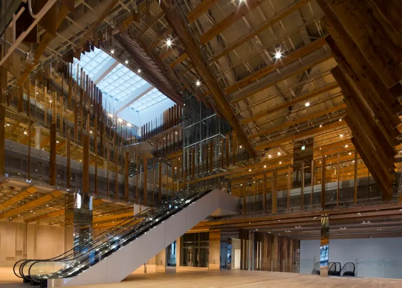 富山市玻璃美術館