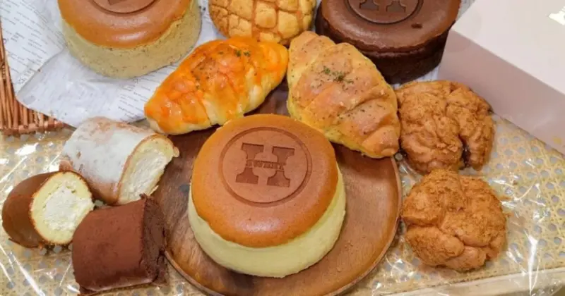 桃園新開幕麵包甜點店！賀甜烘焙制所，秒殺級舒芙蕾蛋糕必吃。