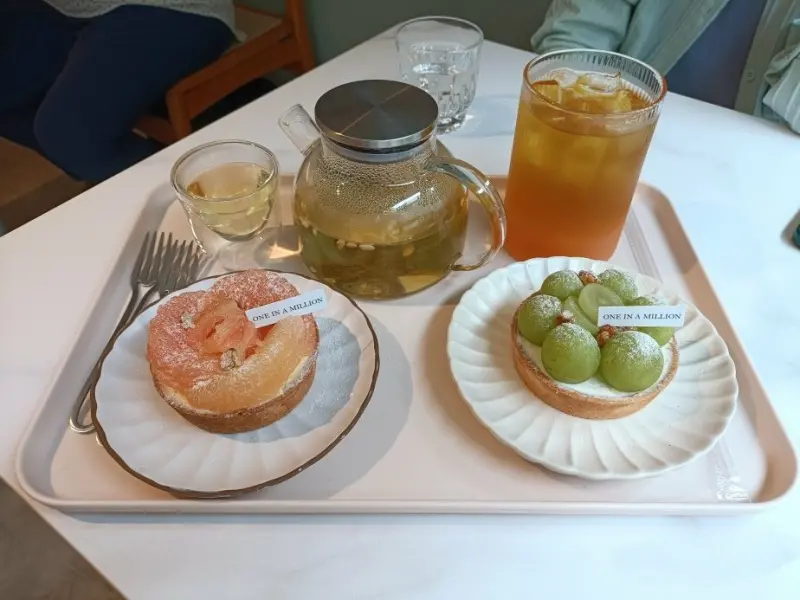 信義甜點新選擇！1NAM desserts&drinks感受純白寧靜氛圍，品嚐當日鮮製甜點