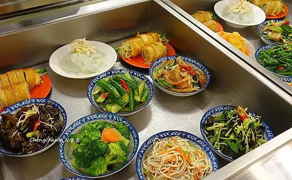 ◎宜蘭礁溪【有麵煮私房小吃(溫泉店)】簡單、新鮮、小菜豐富 