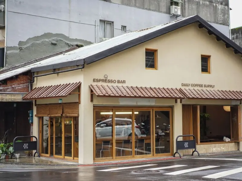台北小京都再現！綠河咖啡二店南港開幕、日系老宅氛圍超愜意。
