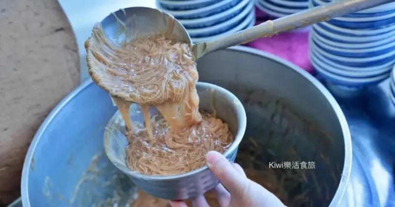 彰化員林美食必吃老華成！超強燒肉麵線一吃就愛上、料超澎湃。