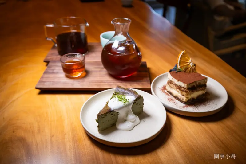 中壢咖啡廳推薦-Mukka cafe-沐卡咖啡，手沖咖啡匠心獨具，咖啡師信手拈來都是讓人回味再三的極品～有自製的美味甜點也有高質感的點心～