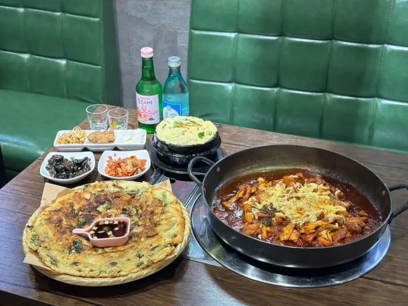 두근두근 扑通扑通1990 韓式料理專門店