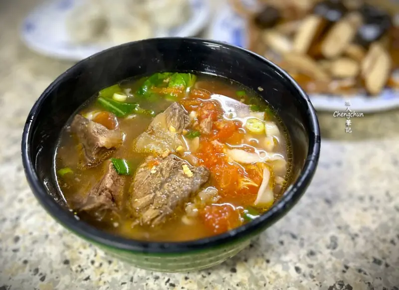 台北市昆陽街【奇味番茄牛肉麵】南港覓食隨記
