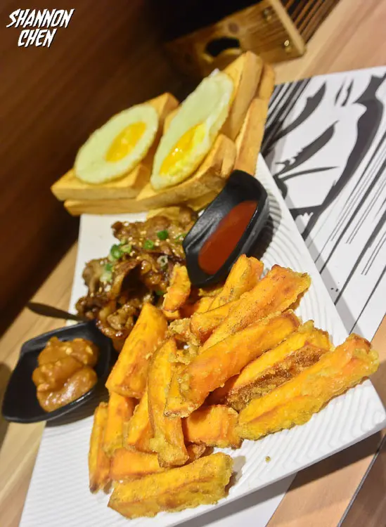 *美食*暴走食舖*高貴不貴的平價串燒，中日西式特色吃的到!