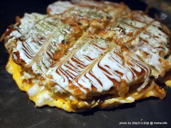 【食記】味道一般,DIY免服務費的大阪燒物店 @ 台中西屯-逢甲夜市-月島文字燒-台中店