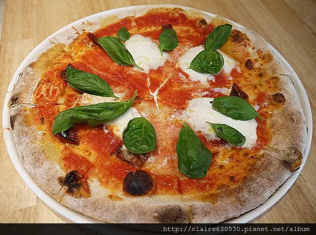 {試吃} Quattro Pizzeria 義式窯烤披薩