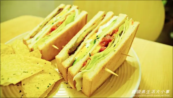 【食記/台北市】 來個悠閒的輕食類下午茶♪♪Sam咖啡小館♪♪                
      