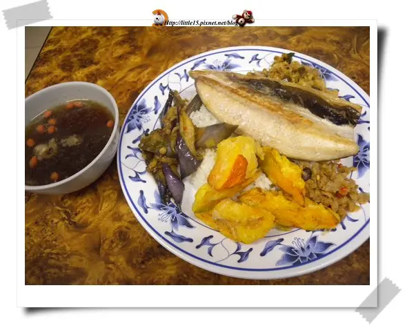 滿味港式燒臘  有賣小雞朝思暮想的虱目魚肚飯