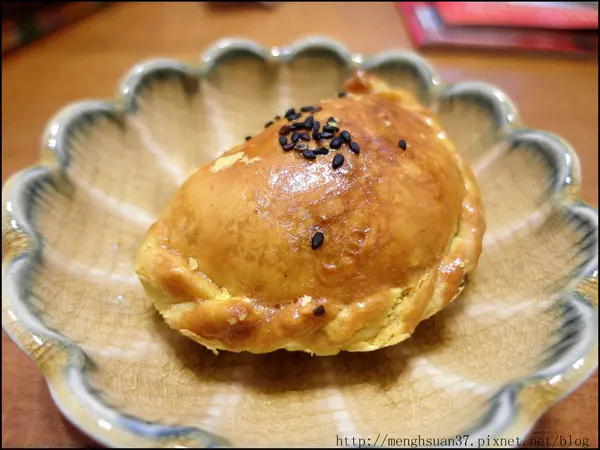 食ｉｎ嘉義。包子店的咖哩餃無私推薦【阿潘肉包】
